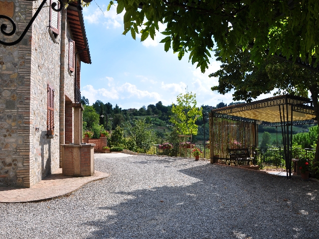 LA ROBINIA